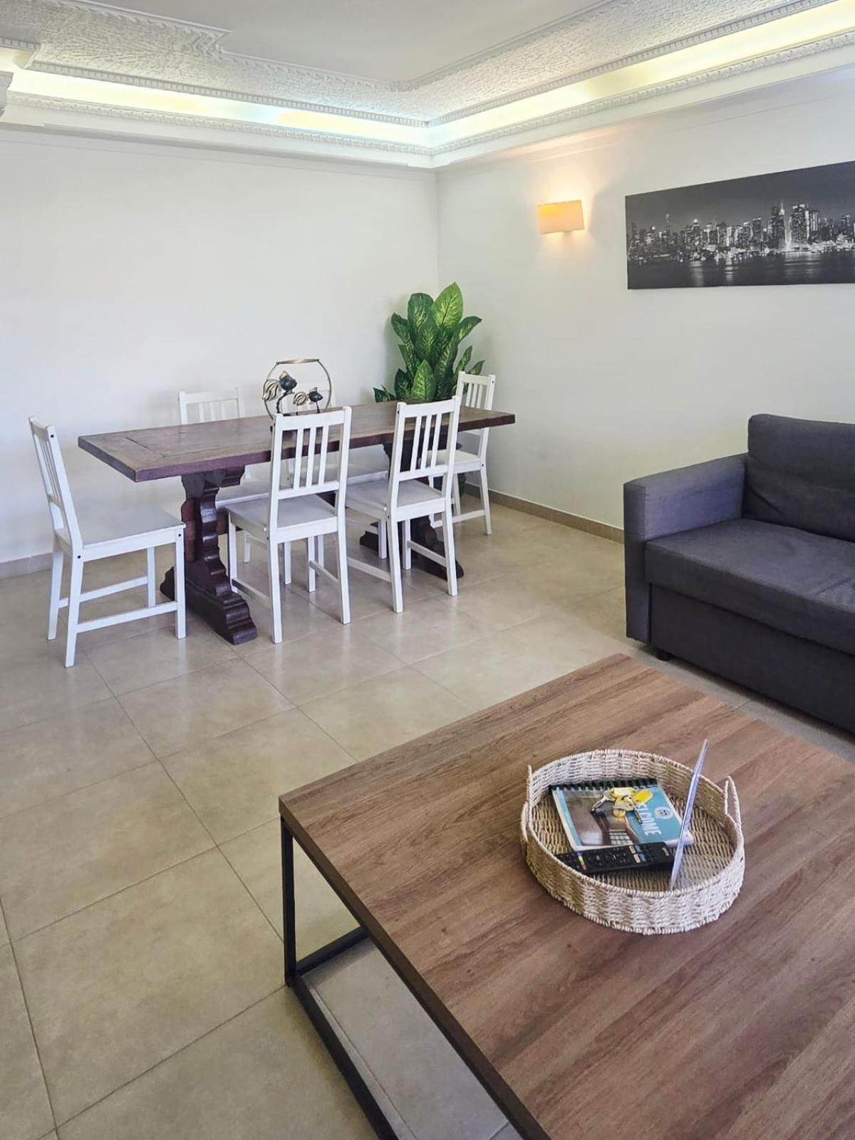 Apartment Center - 500 M From The Cascais